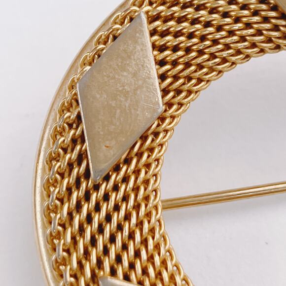 Signed Kramer Mid Century Modern Gold Tone Mesh Circle Brooch Geometric 50s 60s - Picture 7 of 10